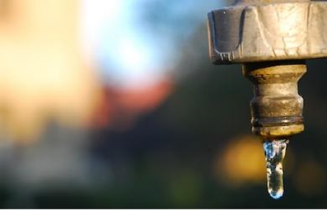 ועדת הכלכלה אישרה: תאגידי המים לא יוכלו לנתק מים לחייבים