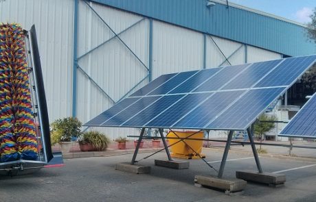 לראשונה בישראל: מערכת ייעודית לניקוי שדות סולאריים קרקעיים