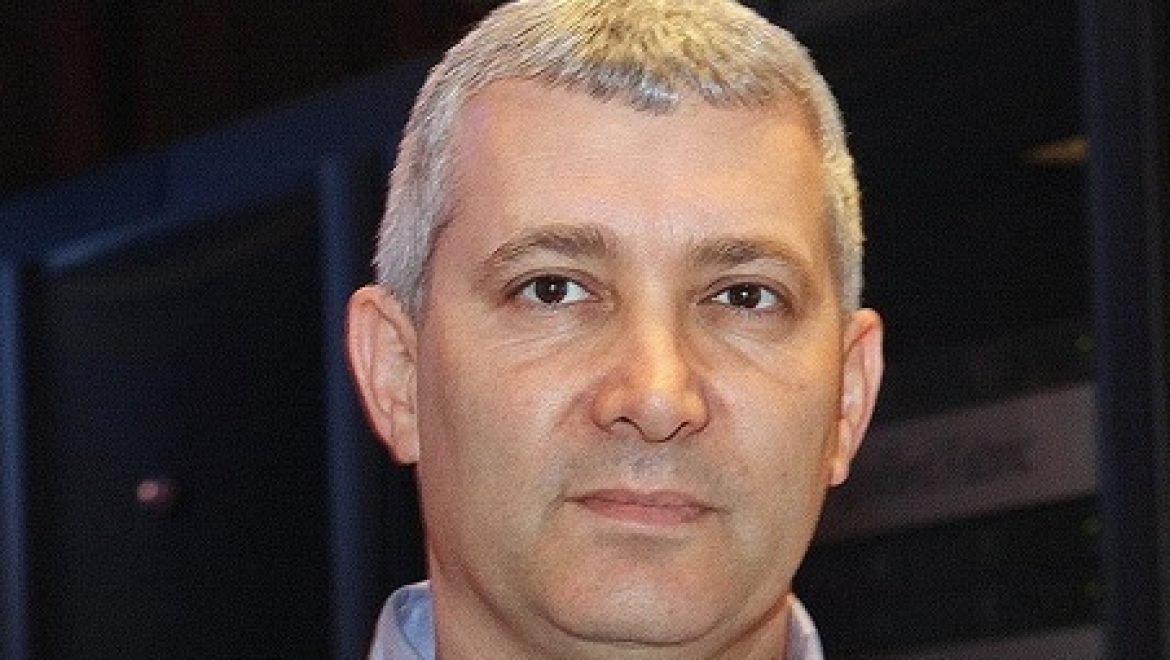 שניידר אלקטריק רוכשת את חברת AST Modular הספרדית