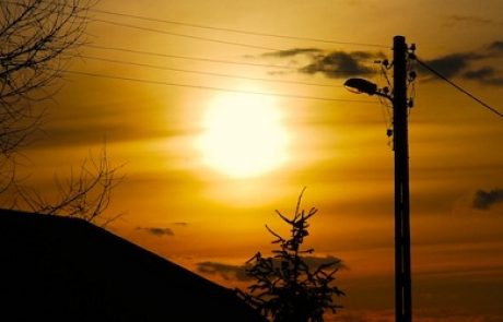 עקב החום הכבד: נשבר שיא הביקוש לחשמל לשנת 2017