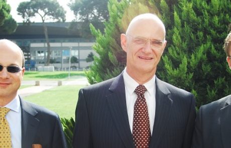 בלעדי: ראש משלחת האיחוד האירופי לישראל "אנרגיה ירוקה תביא ביטחון אנרגטי לישראל"