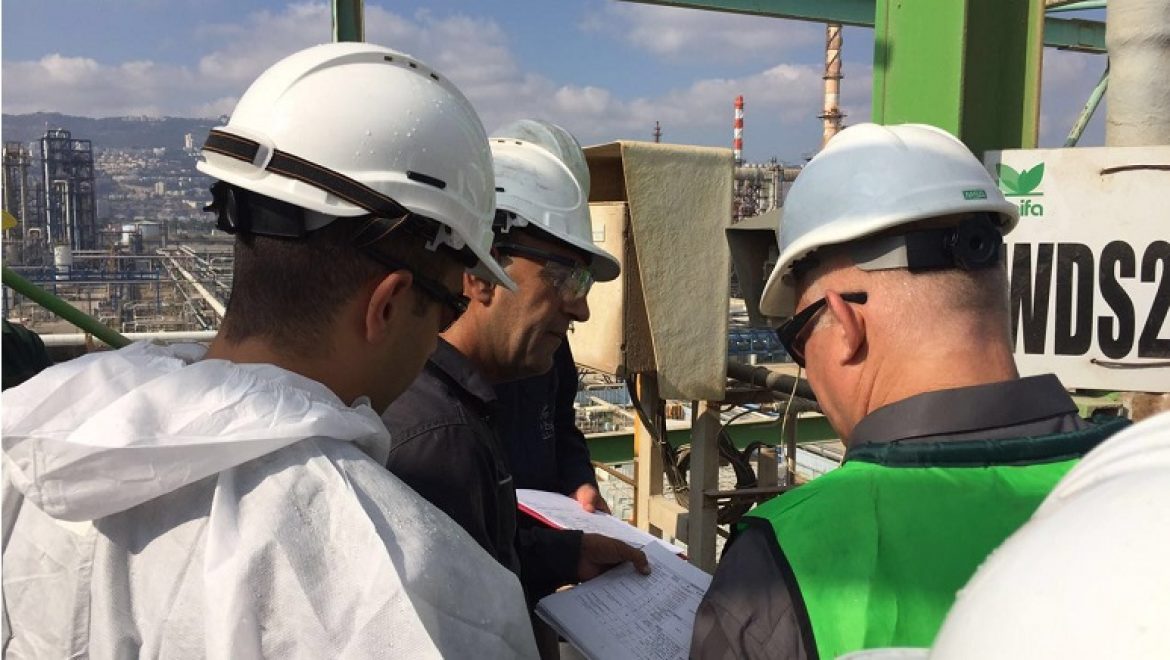 המשרד להגנת הסביבה יחל בהליכי אכיפה נגד חמישה מפעלים מזהמים בחיפה