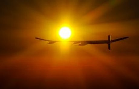לראשונה: מטוס סולארי טס במשך יום ולילה ברציפות