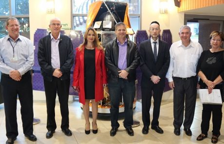 שר המדע והטכנולוגיה "תעשיית החלל תשגר 5 לווינים עד מחצית שנת 2018"
