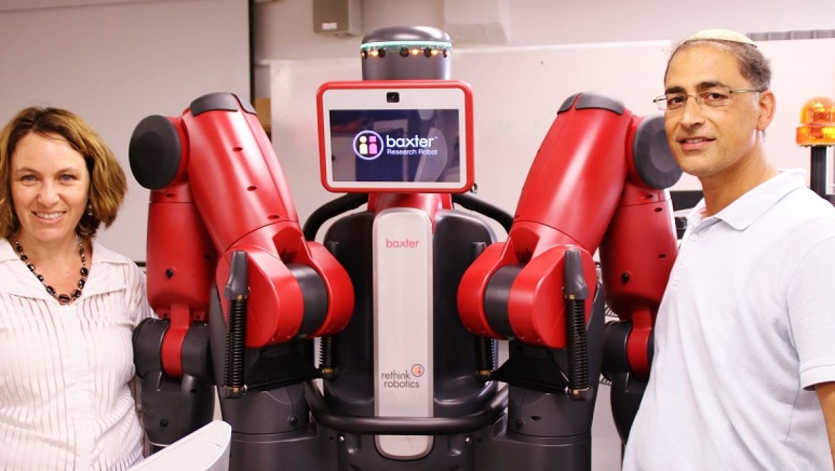 עובדי פסי הייצור, הכירו את החבר החדש לעבודה – הרובוט השיתופי בקסטר