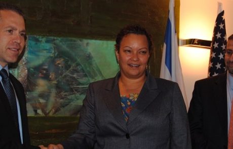 שרי הסביבה של ארה"ב וישראל חתמו על הסכם להרחבת שיתופי הפעולה