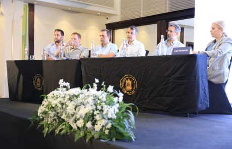 פאנל רשות החשמל: אנו מנטרים את הרשת ופועלים לבקר את התעריף ואת הייצור
