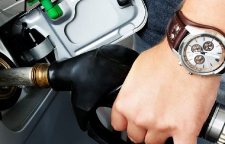 הדלק מתייקר: המס עולה במקביל להורדת רווחי חברות הדלק