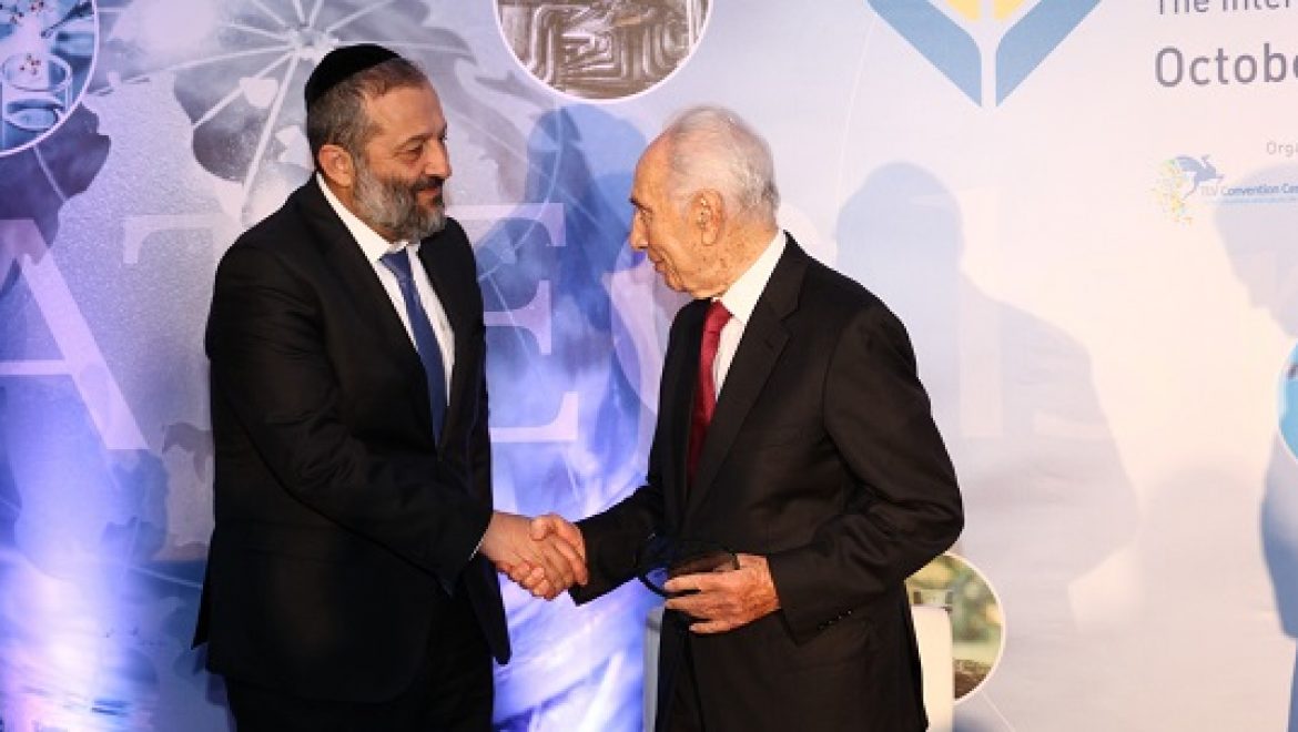 פרס: "דווקא בימים קשים אלו חשוב לחזק את הכלכלה הישראלית שתמשיך להוביל בעולם"