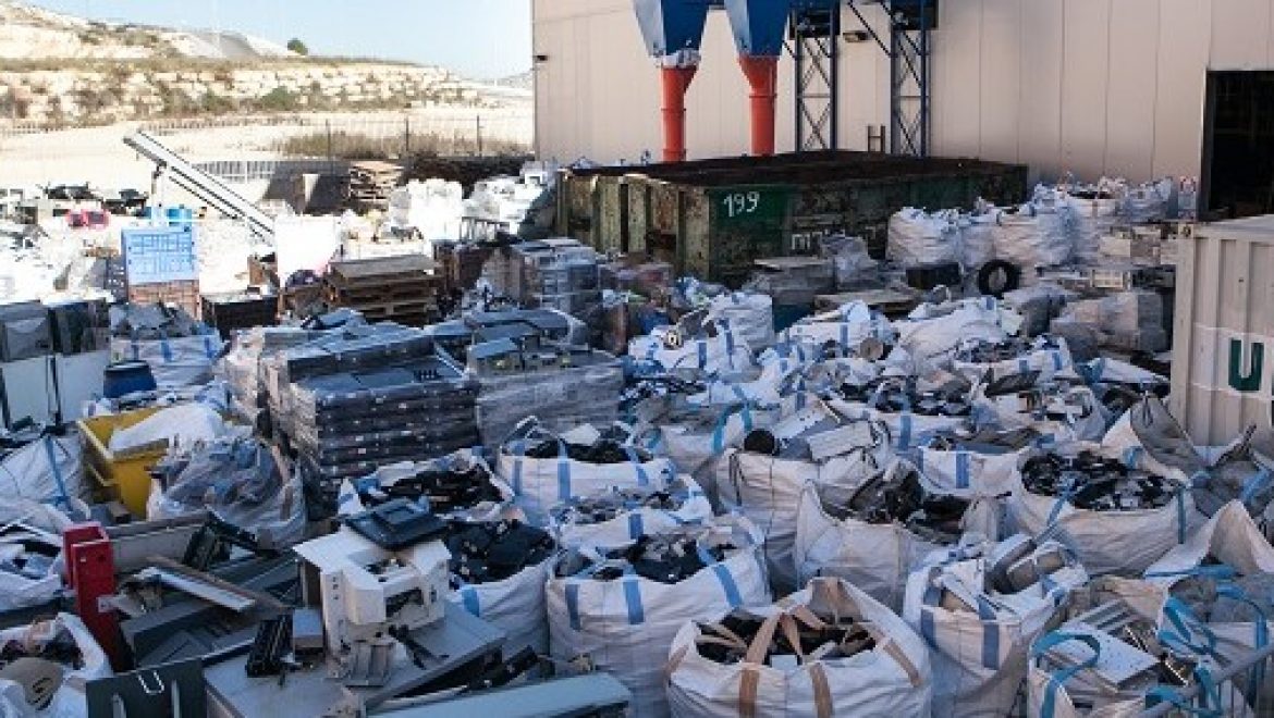 מנכ"ל אולטרייד: פסולת אלקטרונית מזהמת מגיעה חופשי לשטחים כאילו אנחנו לא חולקים איתם את האוויר והמים