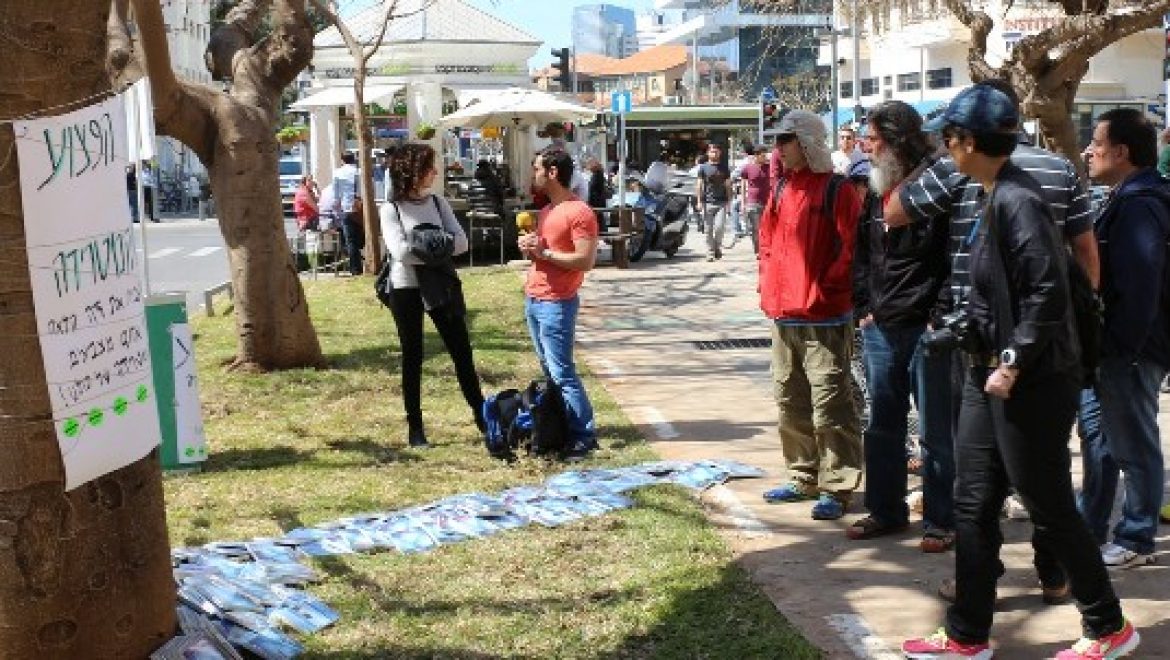 מפלגת הירוקים מגייסת את אל גור להפגנה