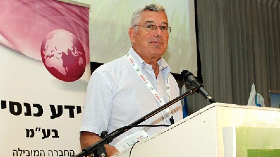 יו"ר ראש מכון אקירוב לעסקים וסביבה "אפקט הפרפר משחק לרעתנו"