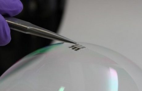 מדענים ב-MIT המציאו תא סולארי דק פי חמישים משערה אנושית