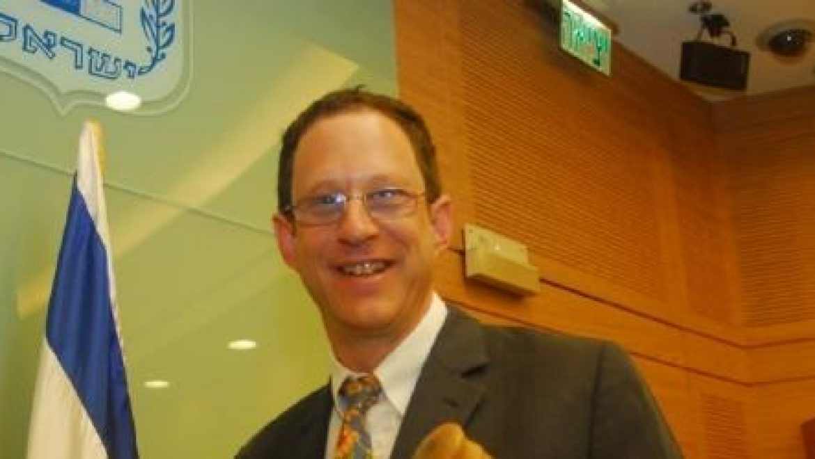 יו"ר רשות החשמל העניק לערבה פאוור אישור תעריף ראשון להקמת מתקן פוטו-וולטאי בקטורה