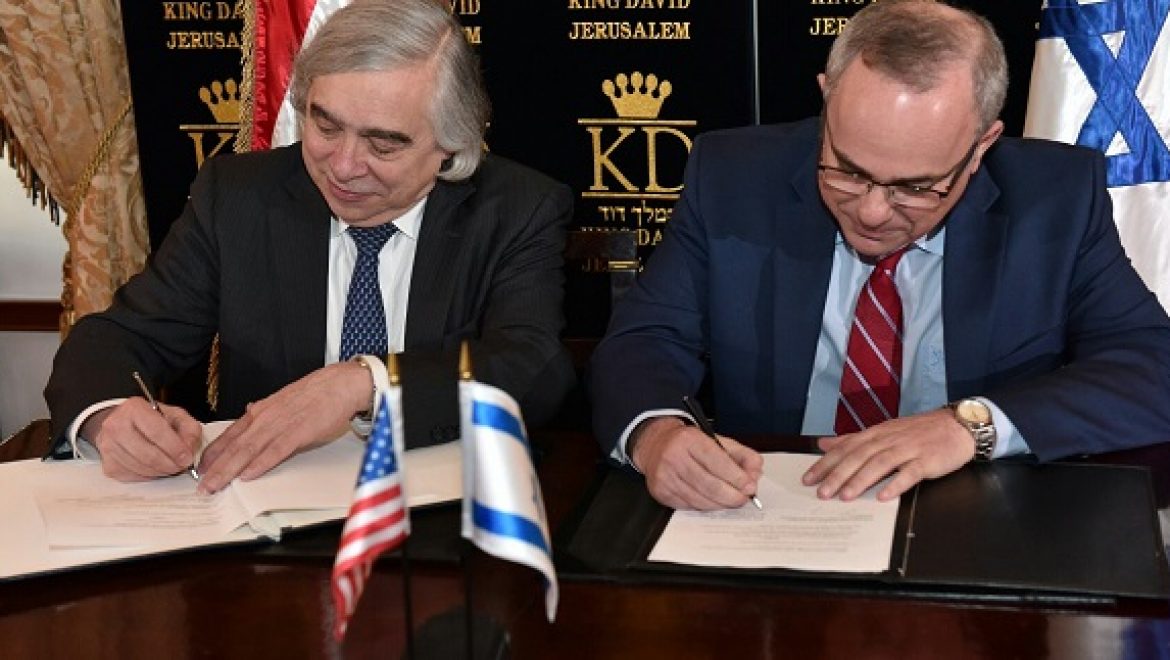 שרי האנרגיה של ארצות הברית וישראל חתמו על הסכם אנרגיה חדש