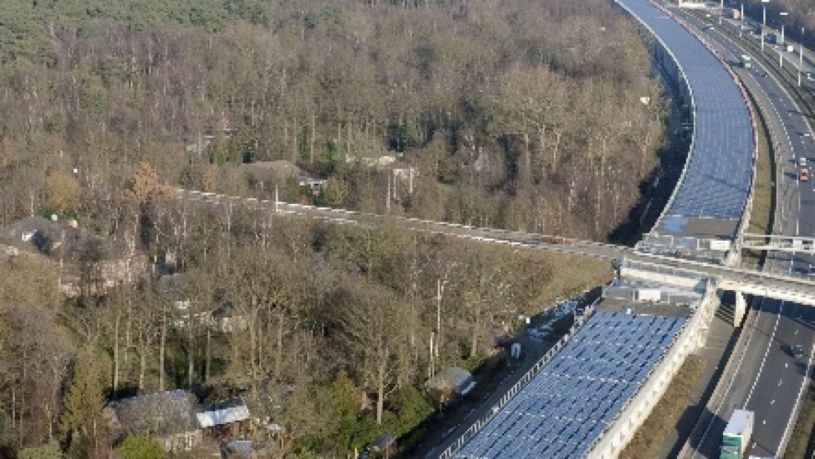 המנהרה הסולארית – רכבת ירוקה ראשונה מסוגה החלה לפעול בבלגיה