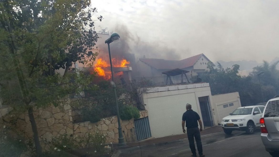 גל השריפות: חברת החשמל הכריזה מצב חרום, תוגברו צוותי השטח לטיפול בנזקים ברשת החשמל