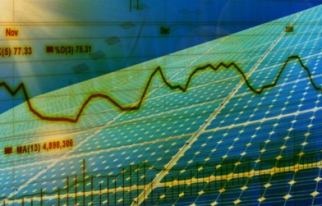 דו"ח בלומברג: עליה של 54% בייצור חשמל סולארי בעולם