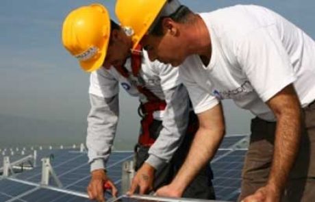 נקסטקום מאמינה באנרגיה – תשקיע 5 מיליון דולר בחוות סולאריות בארה"ב ובקנדה