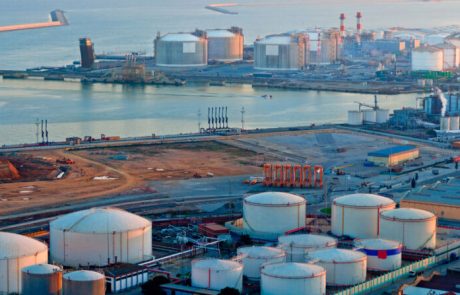 Shell: עלייה של 4% במכירות גז טבעי נוזלי