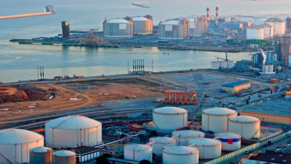 Shell: עלייה של 4% במכירות גז טבעי נוזלי
