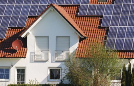 מושב רם און הפך לכפר סולארי: 70% מהבתים התקינו מערכות סולאריות