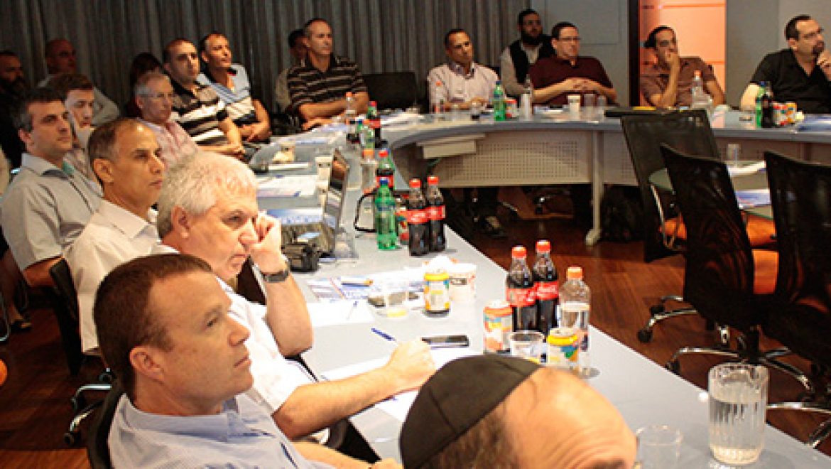 מנהל הכספים של RCS העולמית "הבנקים מאבדים אמון ברגולטור"