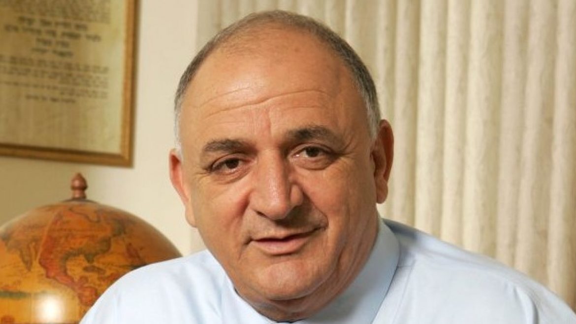 דלק מוכרת את הפניקס לחברה סינית